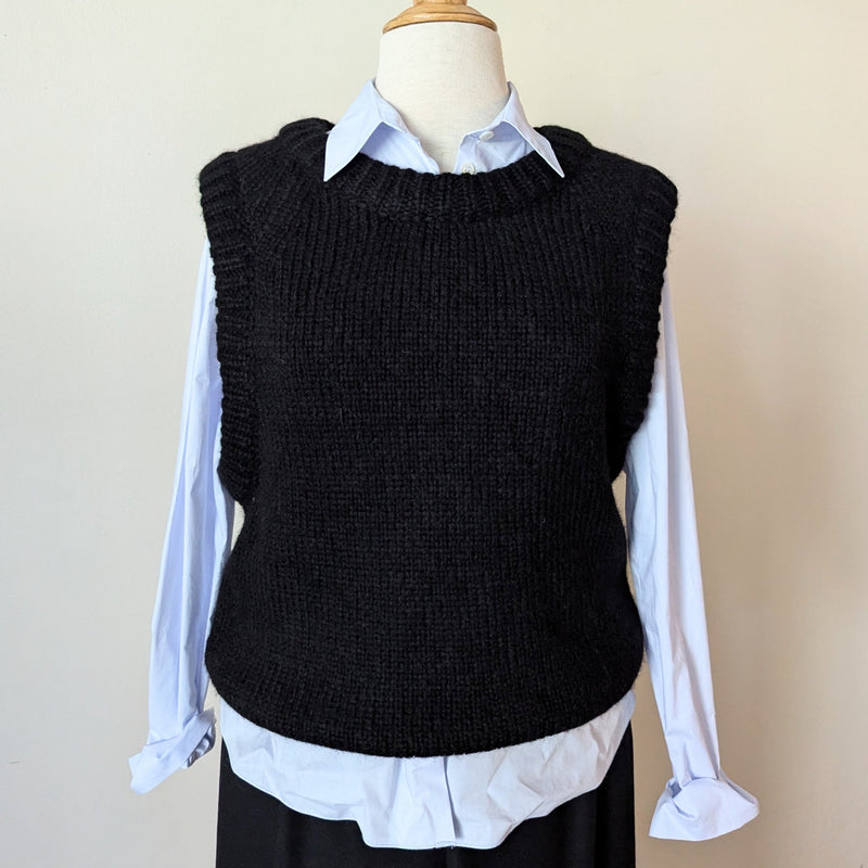 Knit Pullunder Charcoal Black Sweater Vest Susanne Bommer Stitch and Tickle small business gift shop sowa boston