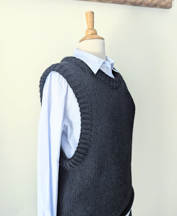 Knit Pullunder Charcoal Black Sweater Vest Susanne Bommer Stitch and Tickle small business gift shop sowa boston