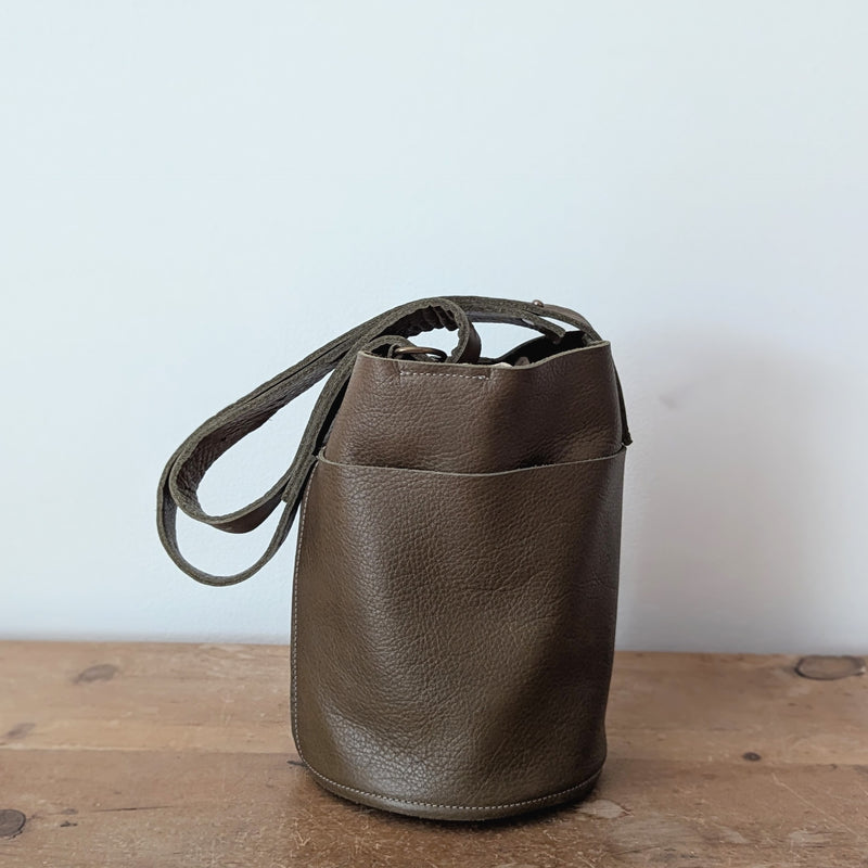 Stitch and Tickle handmade bucket bag made in Boston made in usa leatherwork leathercraft SoWa 