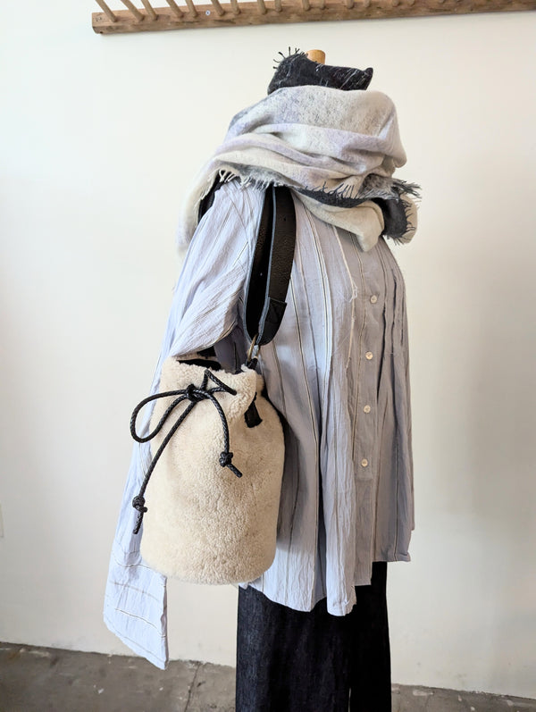 Stitch and Tickle handmade bucket bag made in Boston made in usa leatherwork leathercraft SoWa 