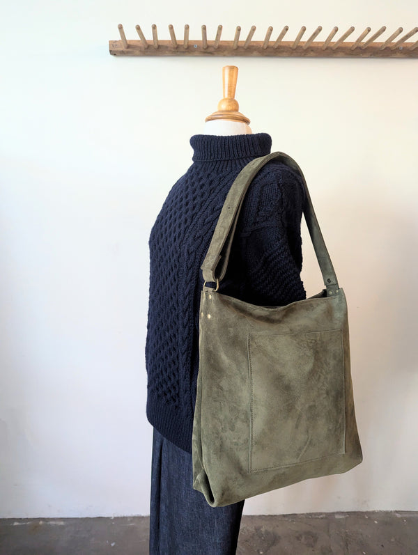 Stitch and Tickle everyday carryall leather bag handmade boston gift shop sowa independent boutique