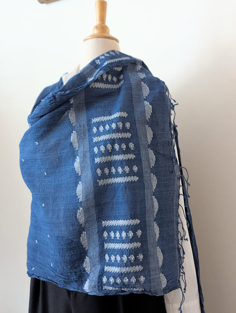 Auntie Oti Indian Khadi jamdani handmade woven indigo muslin cotton scarf shop Boston sowa boutique gift store handmade