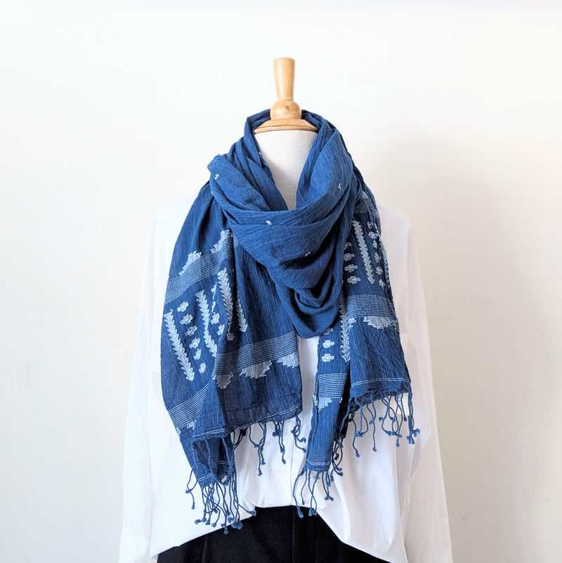 Auntie Oti Indian Khadi jamdani handmade woven indigo muslin cotton scarf shop Boston sowa boutique gift store handmade